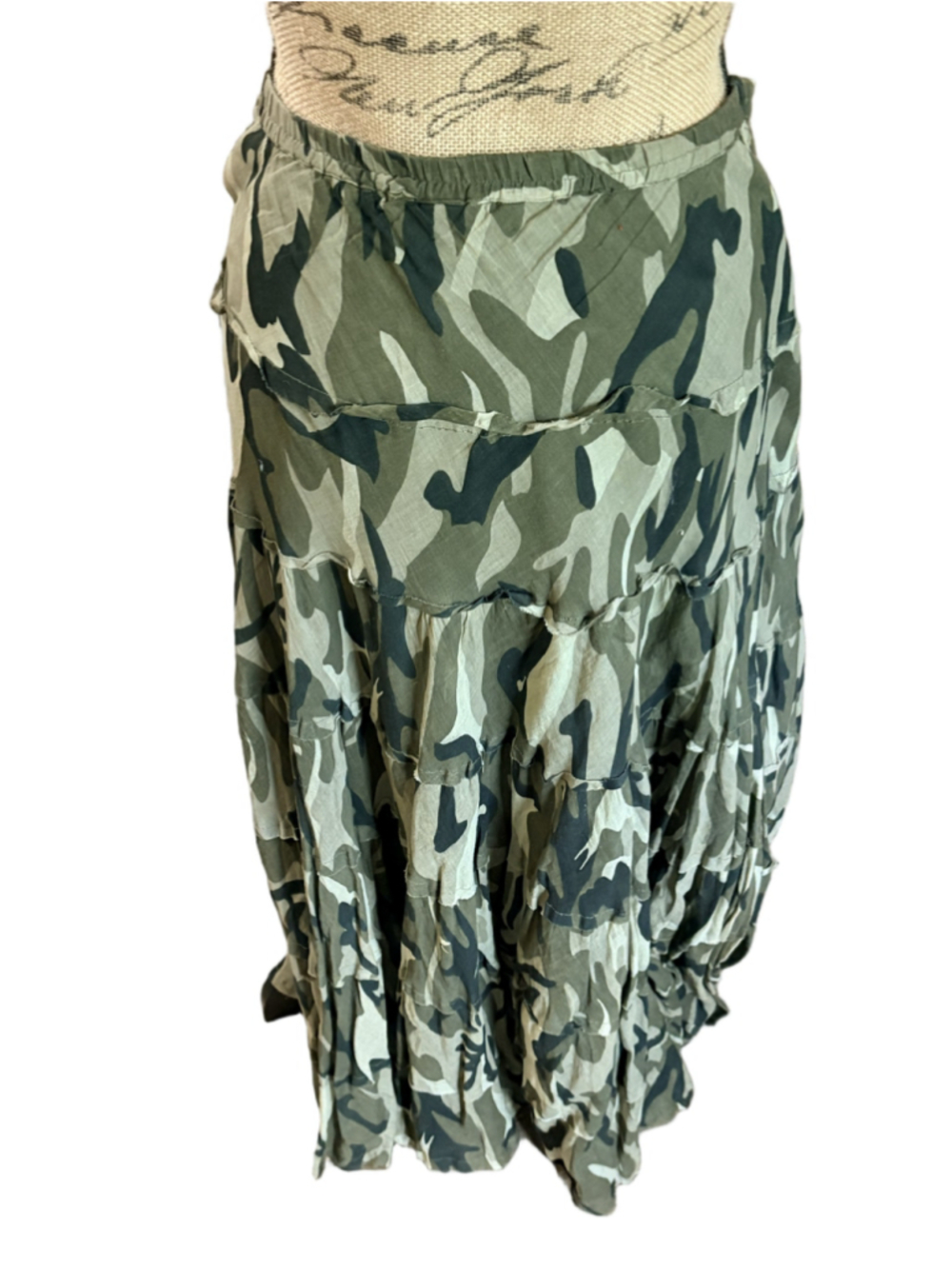 Magazine Vintage Camo Tiered Maxi Skirt M Green - Picture 2 of 6
